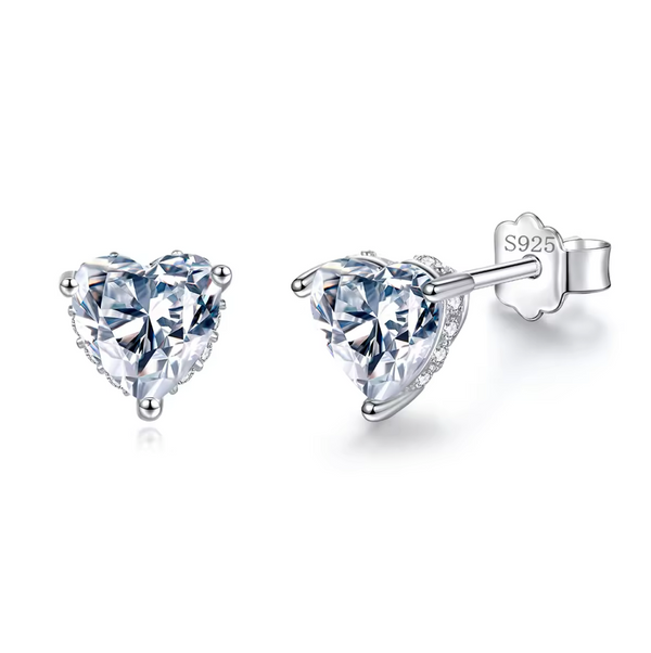 Platonic 1 ct Heart Spark Moissanite Stud Earrings D/VVS1