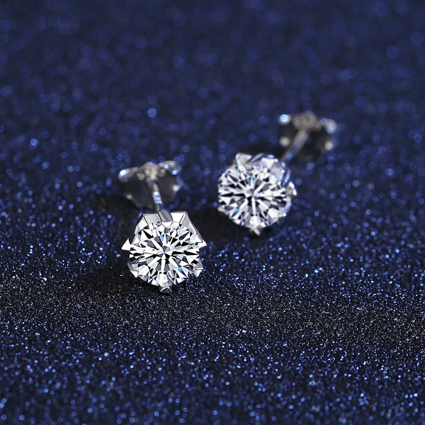 Platonic 1 ct Starburst Spark Moissanite Stud Earrings