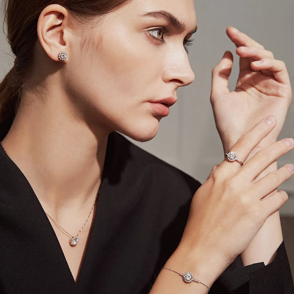 Platonic 1 ct Flower Pattern 925 Sterling Silver Adjustable Round Moissanite Bracelet