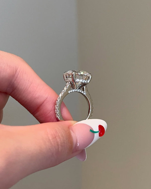 Platonic Brilliant Round x Classic 4-Prong Hidden Halo Pavé White Gold Setting