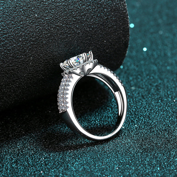 Platonic Graceful Georgiana moissanite Ring
